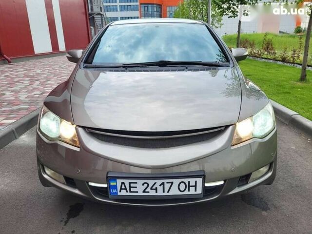 Хонда Цивик, объемом двигателя 1.8 л и пробегом 203 тыс. км за 6700 $, фото 12 на Automoto.ua