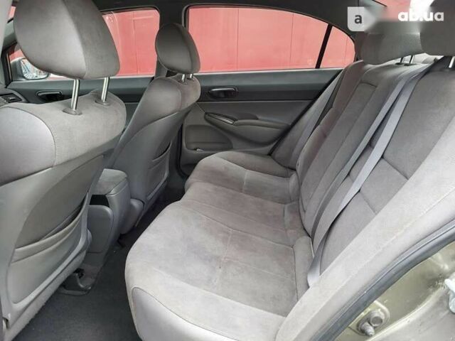 Хонда Цивик, объемом двигателя 1.8 л и пробегом 203 тыс. км за 6700 $, фото 9 на Automoto.ua