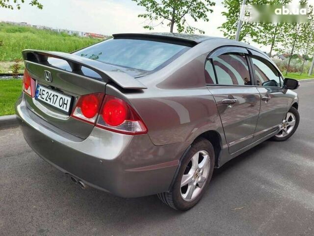 Хонда Цивик, объемом двигателя 1.8 л и пробегом 203 тыс. км за 6700 $, фото 3 на Automoto.ua