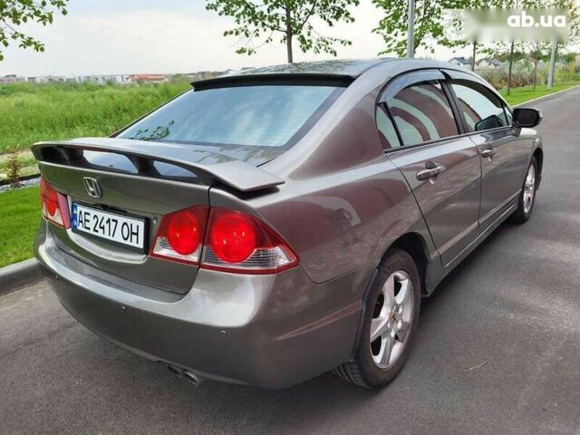 Хонда Цивик, объемом двигателя 1.8 л и пробегом 203 тыс. км за 6700 $, фото 16 на Automoto.ua