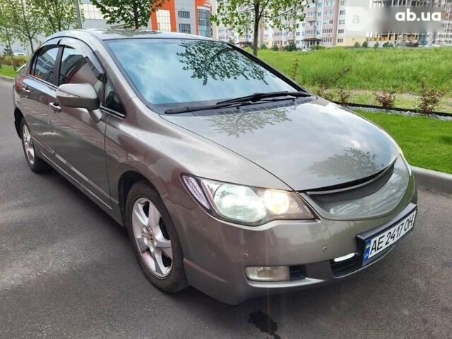 Хонда Цивик, объемом двигателя 1.8 л и пробегом 203 тыс. км за 6700 $, фото 13 на Automoto.ua