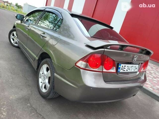 Хонда Цивик, объемом двигателя 1.8 л и пробегом 203 тыс. км за 6700 $, фото 2 на Automoto.ua