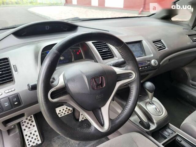 Хонда Цивик, объемом двигателя 1.8 л и пробегом 203 тыс. км за 6700 $, фото 6 на Automoto.ua