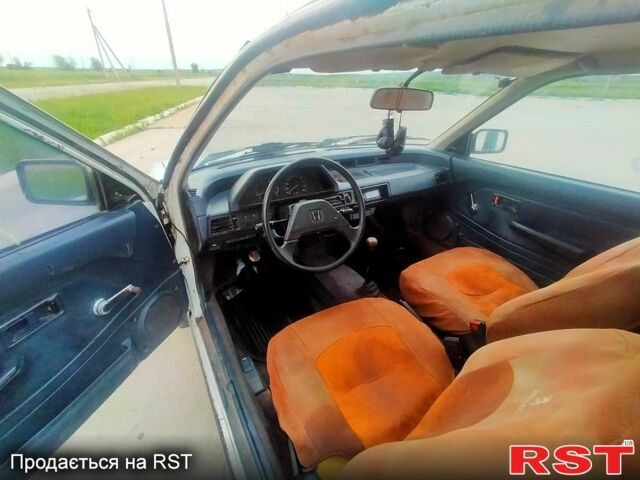 Хонда Цивик, объемом двигателя 1.3 л и пробегом 200 тыс. км за 900 $, фото 6 на Automoto.ua