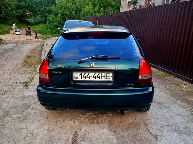 Хонда Цивик, объемом двигателя 1.4 л и пробегом 100 тыс. км за 2500 $, фото 3 на Automoto.ua