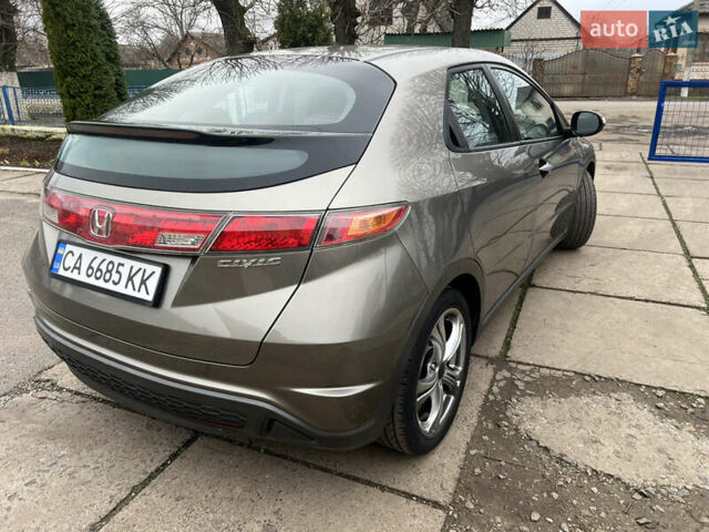 Хонда Цивик, объемом двигателя 1.4 л и пробегом 176 тыс. км за 6200 $, фото 17 на Automoto.ua