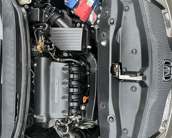 Хонда Цивик, объемом двигателя 1.4 л и пробегом 176 тыс. км за 6200 $, фото 16 на Automoto.ua