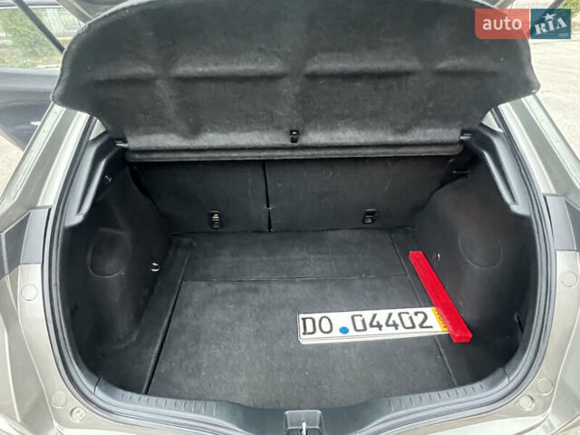 Хонда Цивик, объемом двигателя 1.4 л и пробегом 176 тыс. км за 6200 $, фото 10 на Automoto.ua