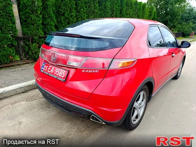 Хонда Цивик, объемом двигателя 1.8 л и пробегом 240 тыс. км за 4658 $, фото 5 на Automoto.ua