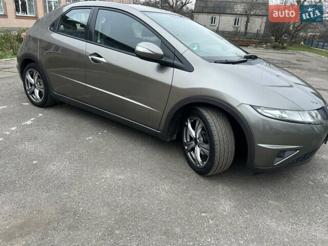 Хонда Цивик, объемом двигателя 1.4 л и пробегом 176 тыс. км за 6200 $, фото 19 на Automoto.ua