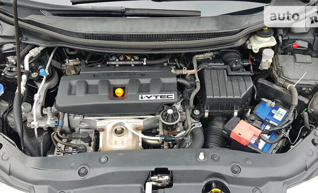Хонда Цивик, объемом двигателя 1.8 л и пробегом 198 тыс. км за 5500 $, фото 12 на Automoto.ua