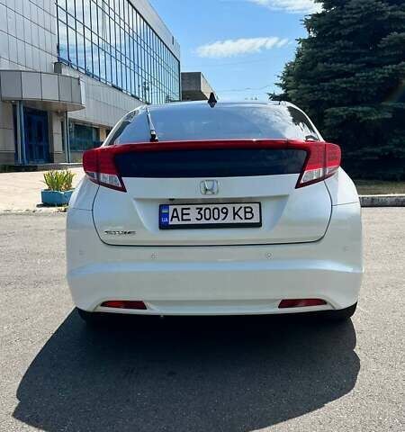 Хонда Цивик, объемом двигателя 1.8 л и пробегом 146 тыс. км за 11300 $, фото 4 на Automoto.ua