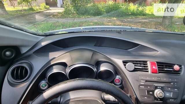 Хонда Цивик, объемом двигателя 1.8 л и пробегом 146 тыс. км за 11300 $, фото 3 на Automoto.ua