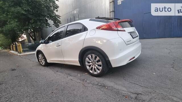 Хонда Цивик, объемом двигателя 1.8 л и пробегом 146 тыс. км за 11300 $, фото 5 на Automoto.ua