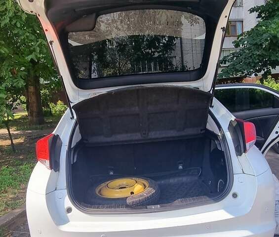 Хонда Цивик, объемом двигателя 1.8 л и пробегом 146 тыс. км за 11300 $, фото 7 на Automoto.ua