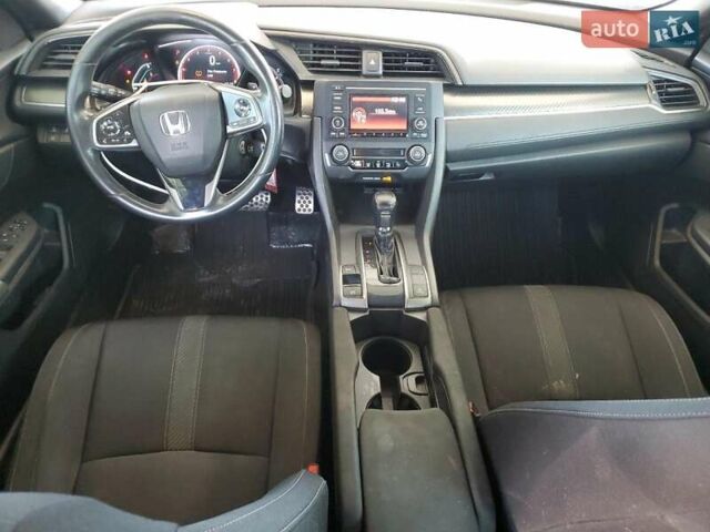 Хонда Цивик, объемом двигателя 1.5 л и пробегом 107 тыс. км за 5000 $, фото 4 на Automoto.ua