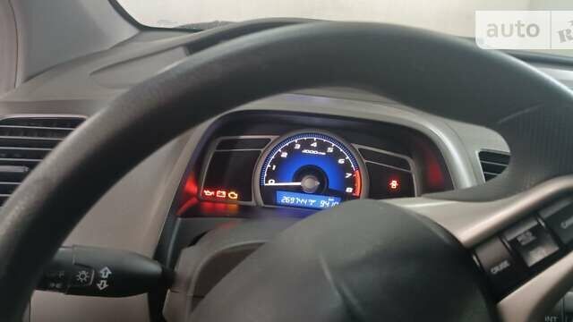 Хонда Сівік, об'ємом двигуна 0 л та пробігом 269 тис. км за 4400 $, фото 8 на Automoto.ua