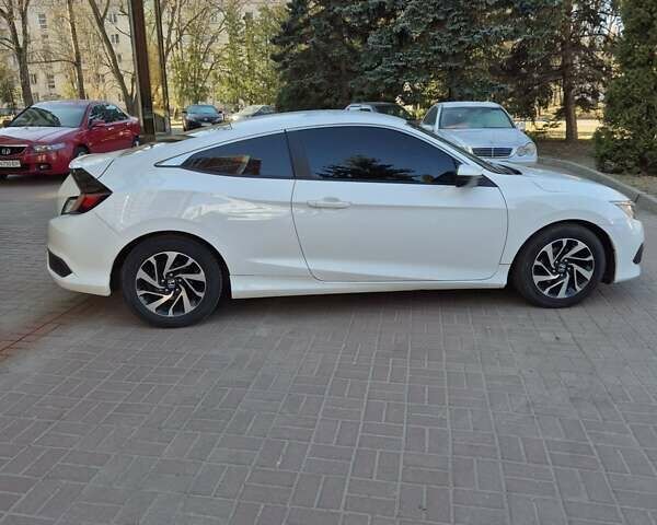 Хонда Цивик, объемом двигателя 2 л и пробегом 180 тыс. км за 14500 $, фото 22 на Automoto.ua