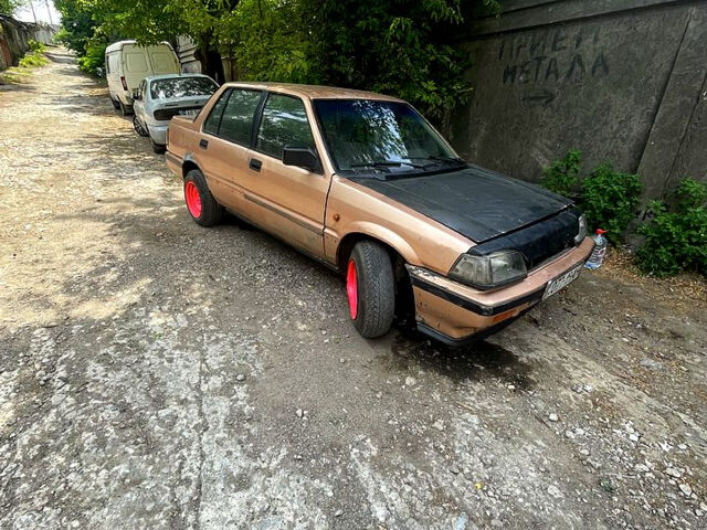 Хонда Цивик, объемом двигателя 1.5 л и пробегом 270 тыс. км за 680 $, фото 1 на Automoto.ua