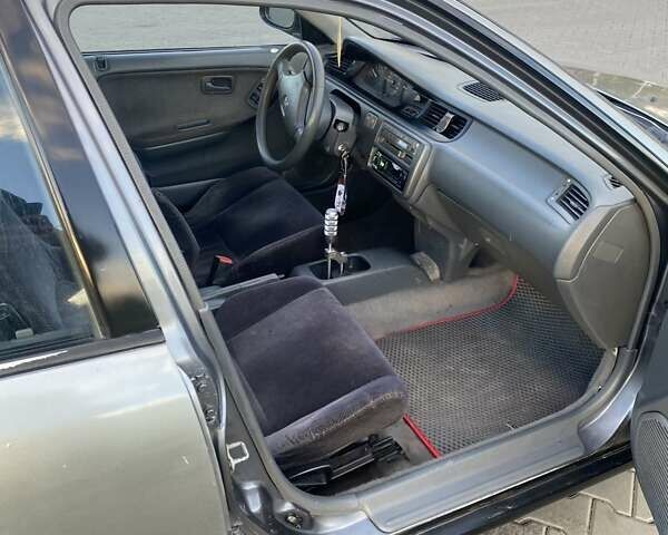 Хонда Цивик, объемом двигателя 1.5 л и пробегом 350 тыс. км за 2000 $, фото 6 на Automoto.ua