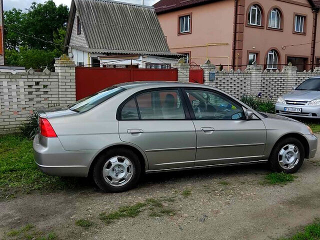 Хонда Цивик, объемом двигателя 1.4 л и пробегом 185 тыс. км за 5000 $, фото 5 на Automoto.ua