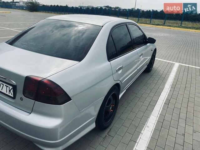 Хонда Цивик, объемом двигателя 1.59 л и пробегом 310 тыс. км за 3800 $, фото 15 на Automoto.ua