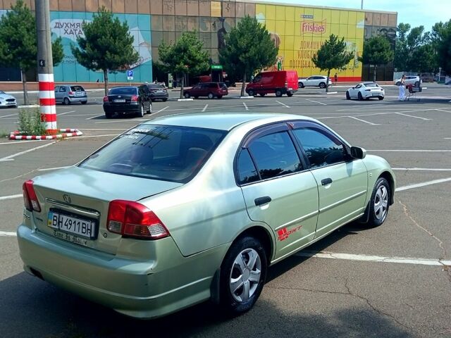 Хонда Цивик, объемом двигателя 1.6 л и пробегом 178 тыс. км за 3900 $, фото 10 на Automoto.ua