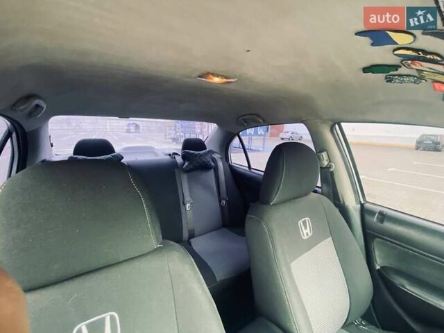 Хонда Цивик, объемом двигателя 1.59 л и пробегом 310 тыс. км за 3800 $, фото 26 на Automoto.ua