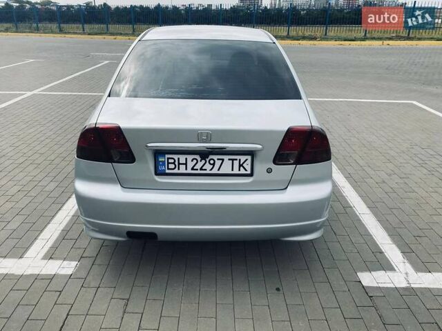 Хонда Цивик, объемом двигателя 1.59 л и пробегом 310 тыс. км за 3800 $, фото 14 на Automoto.ua