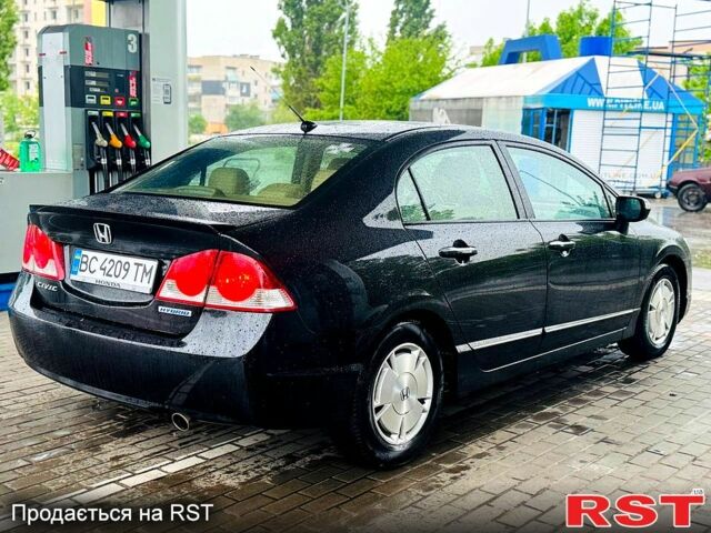 Хонда Цивик, объемом двигателя 1.3 л и пробегом 135 тыс. км за 6900 $, фото 2 на Automoto.ua