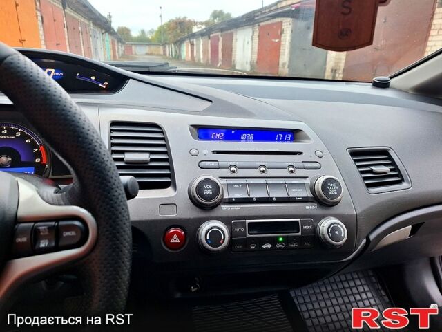 Хонда Сівік, об'ємом двигуна 1.8 л та пробігом 315 тис. км за 6000 $, фото 7 на Automoto.ua