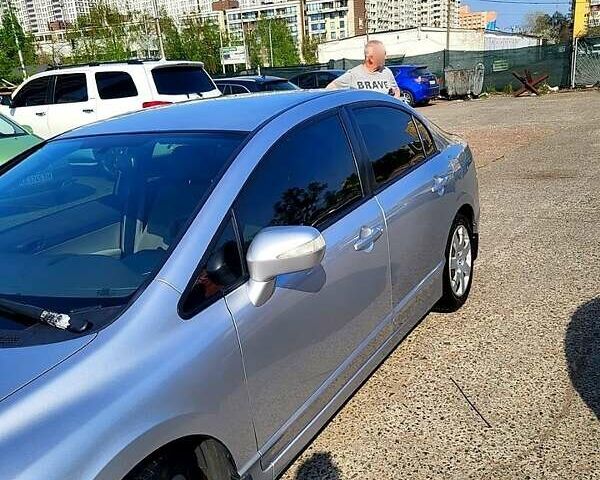 Хонда Сівік, об'ємом двигуна 1.8 л та пробігом 183 тис. км за 7000 $, фото 10 на Automoto.ua