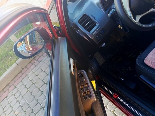 Хонда Сівік, об'ємом двигуна 1.8 л та пробігом 0 тис. км за 7000 $, фото 8 на Automoto.ua