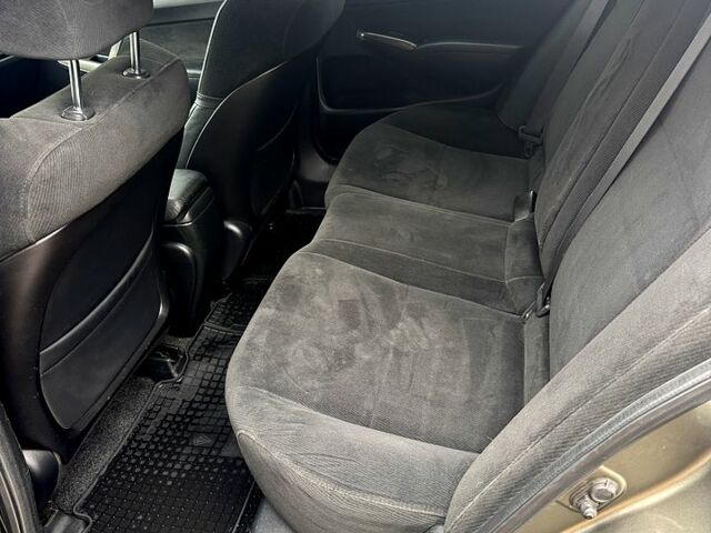 Хонда Цивик, объемом двигателя 1.8 л и пробегом 212 тыс. км за 6500 $, фото 4 на Automoto.ua