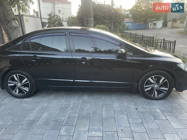 Хонда Цивик, объемом двигателя 1.8 л и пробегом 98 тыс. км за 6900 $, фото 1 на Automoto.ua
