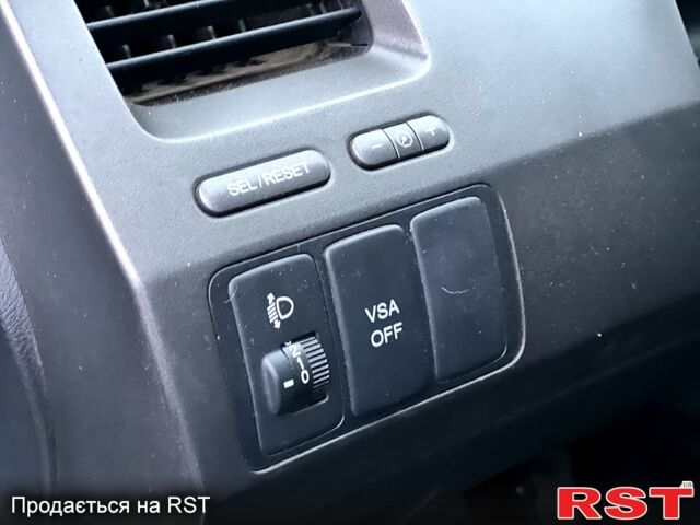 Хонда Цивик, объемом двигателя 18 л и пробегом 235 тыс. км за 6000 $, фото 8 на Automoto.ua