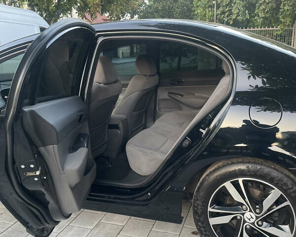 Хонда Цивик, объемом двигателя 1.8 л и пробегом 98 тыс. км за 6900 $, фото 8 на Automoto.ua