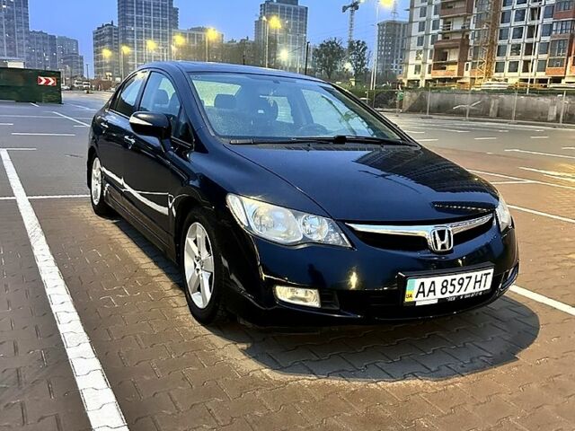 Хонда Цивик, объемом двигателя 1.8 л и пробегом 147 тыс. км за 8500 $, фото 1 на Automoto.ua