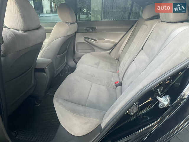 Хонда Цивик, объемом двигателя 1.8 л и пробегом 98 тыс. км за 6900 $, фото 11 на Automoto.ua