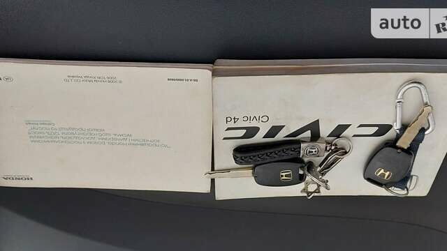 Хонда Сівік, об'ємом двигуна 1.8 л та пробігом 260 тис. км за 6500 $, фото 2 на Automoto.ua