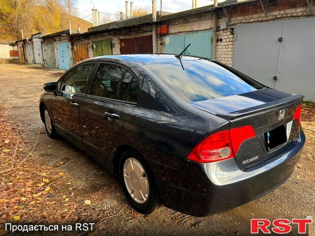 Хонда Цивик, объемом двигателя 1.3 л и пробегом 166 тыс. км за 5499 $, фото 5 на Automoto.ua