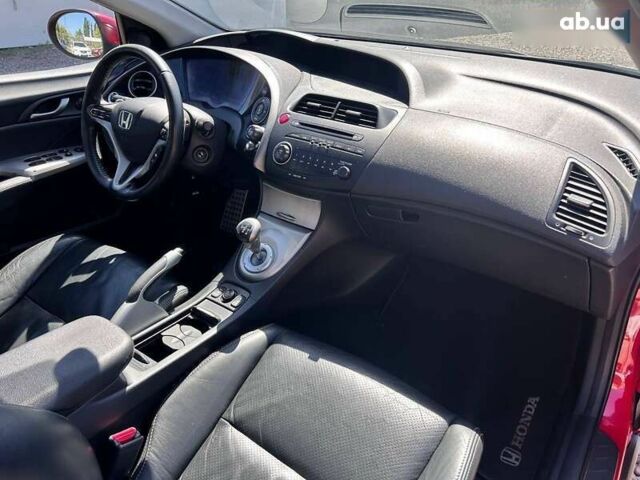 Хонда Цивик, объемом двигателя 1.8 л и пробегом 185 тыс. км за 6700 $, фото 29 на Automoto.ua