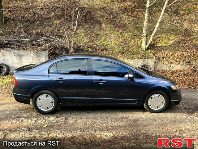 Хонда Цивик, объемом двигателя 1.3 л и пробегом 166 тыс. км за 5499 $, фото 12 на Automoto.ua