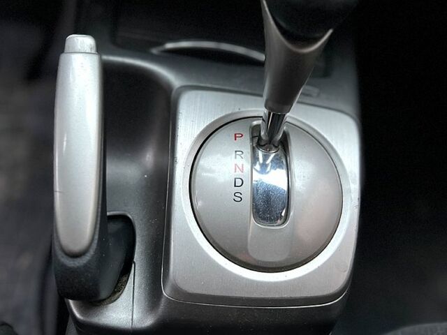 Хонда Цивик, объемом двигателя 18 л и пробегом 235 тыс. км за 6000 $, фото 11 на Automoto.ua