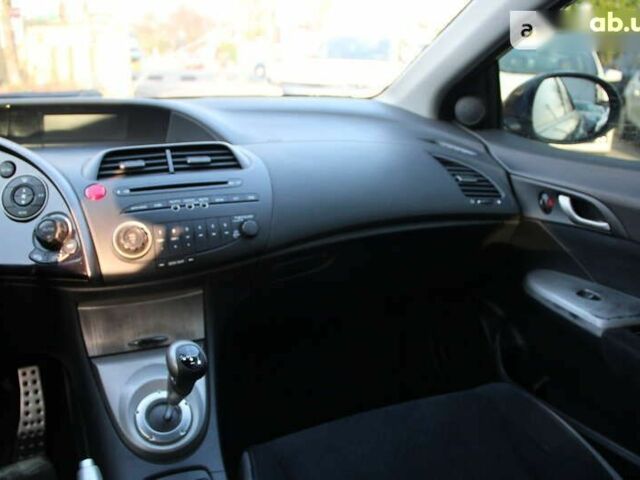 Хонда Цивик, объемом двигателя 1.8 л и пробегом 90 тыс. км за 6600 $, фото 11 на Automoto.ua