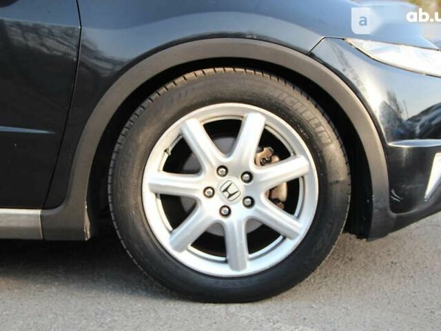 Хонда Цивик, объемом двигателя 1.8 л и пробегом 90 тыс. км за 6600 $, фото 25 на Automoto.ua