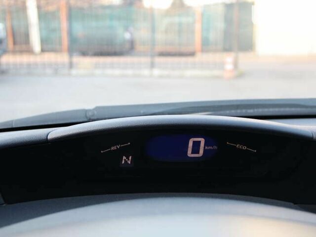 Хонда Цивик, объемом двигателя 1.8 л и пробегом 90 тыс. км за 6600 $, фото 19 на Automoto.ua