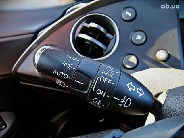 Хонда Цивик, объемом двигателя 1.8 л и пробегом 113 тыс. км за 9800 $, фото 8 на Automoto.ua