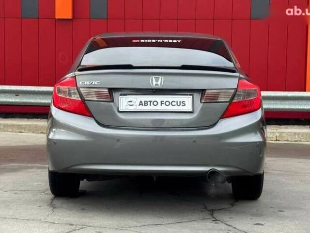 Хонда Цивик, объемом двигателя 1.8 л и пробегом 274 тыс. км за 7990 $, фото 6 на Automoto.ua