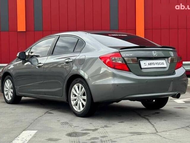 Хонда Цивик, объемом двигателя 1.8 л и пробегом 274 тыс. км за 7990 $, фото 4 на Automoto.ua